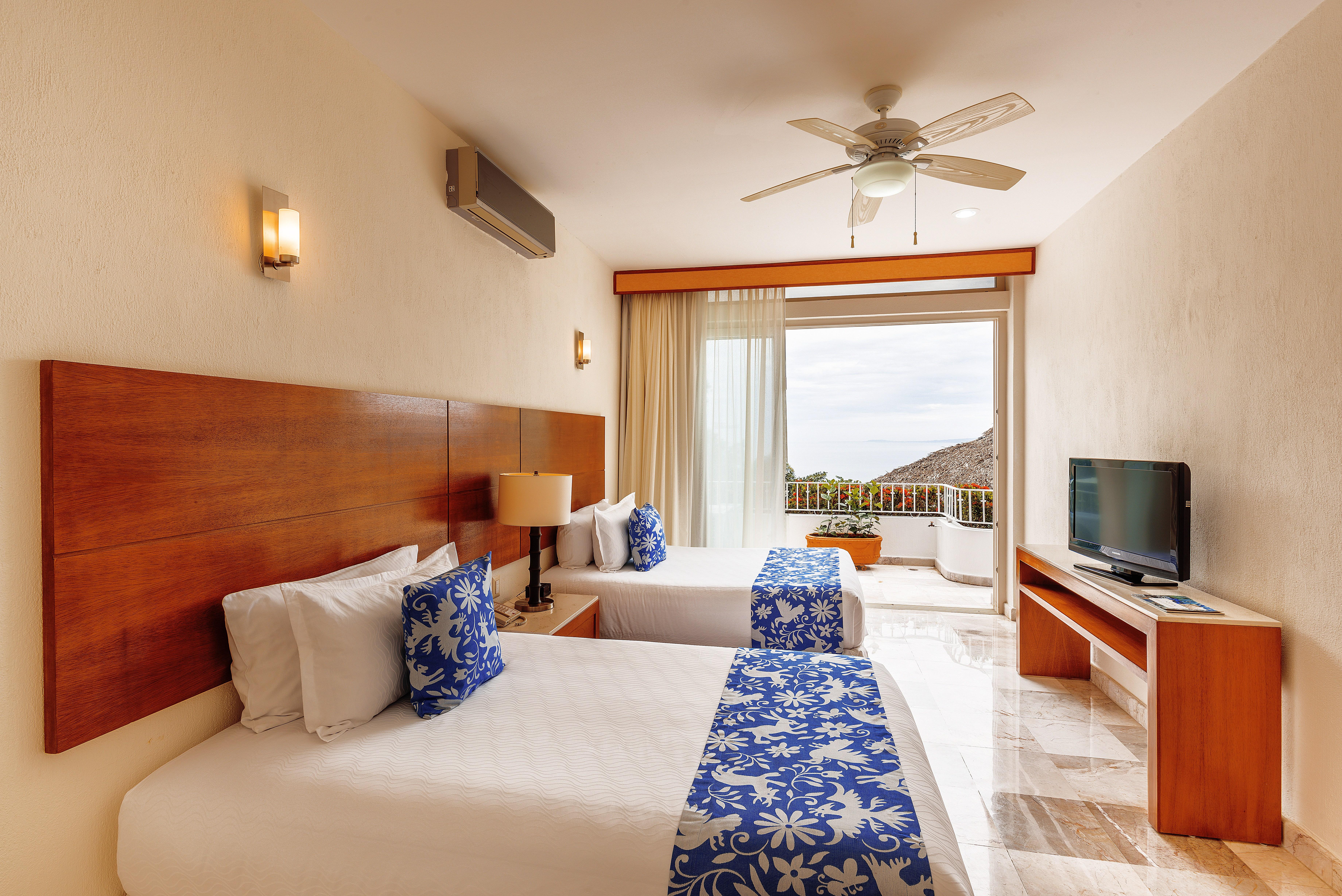 Grand Miramar All Luxury Suites & Residences (Adults Only) Puerto Vallarta Exterior foto