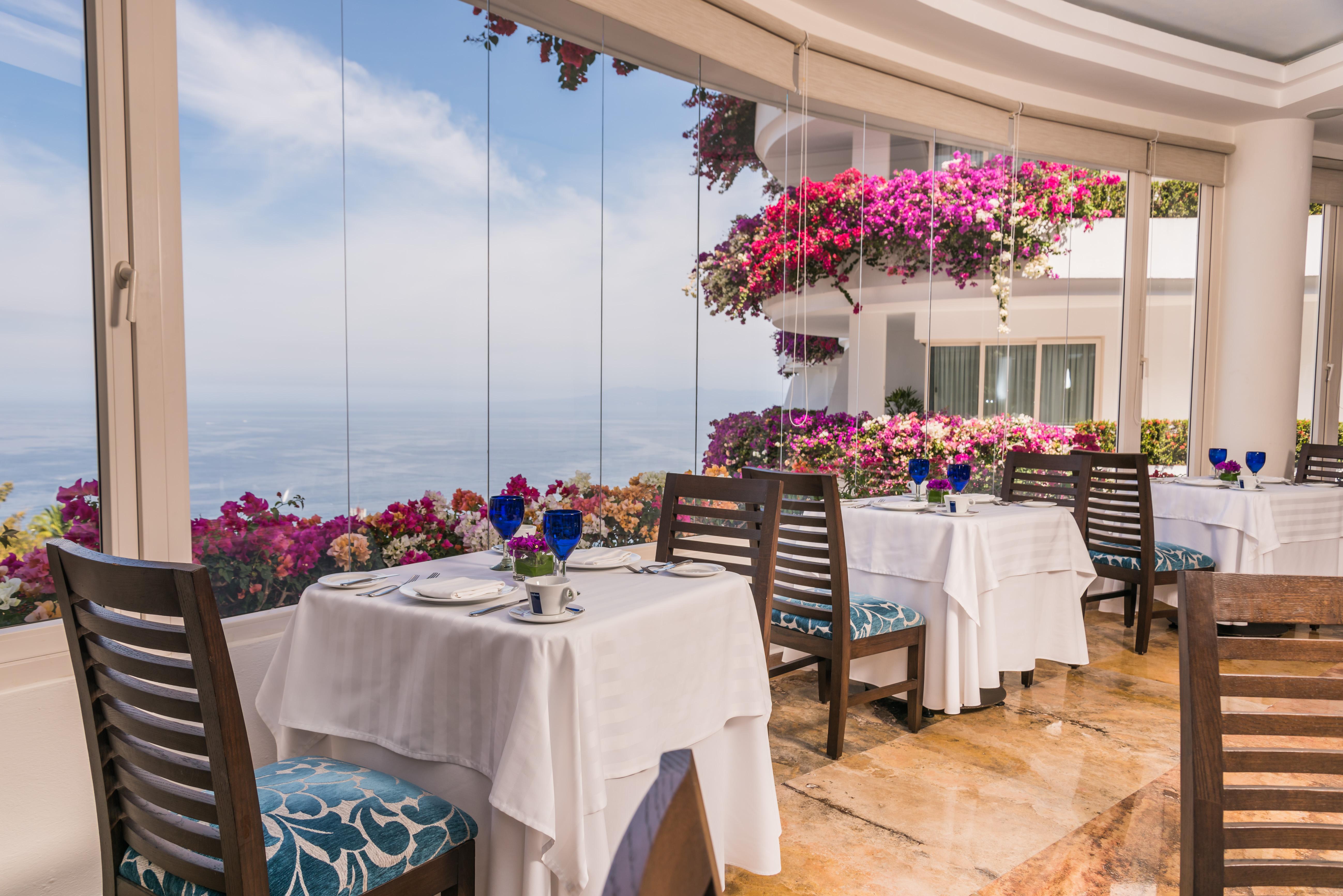 Grand Miramar All Luxury Suites & Residences (Adults Only) Puerto Vallarta Exterior foto