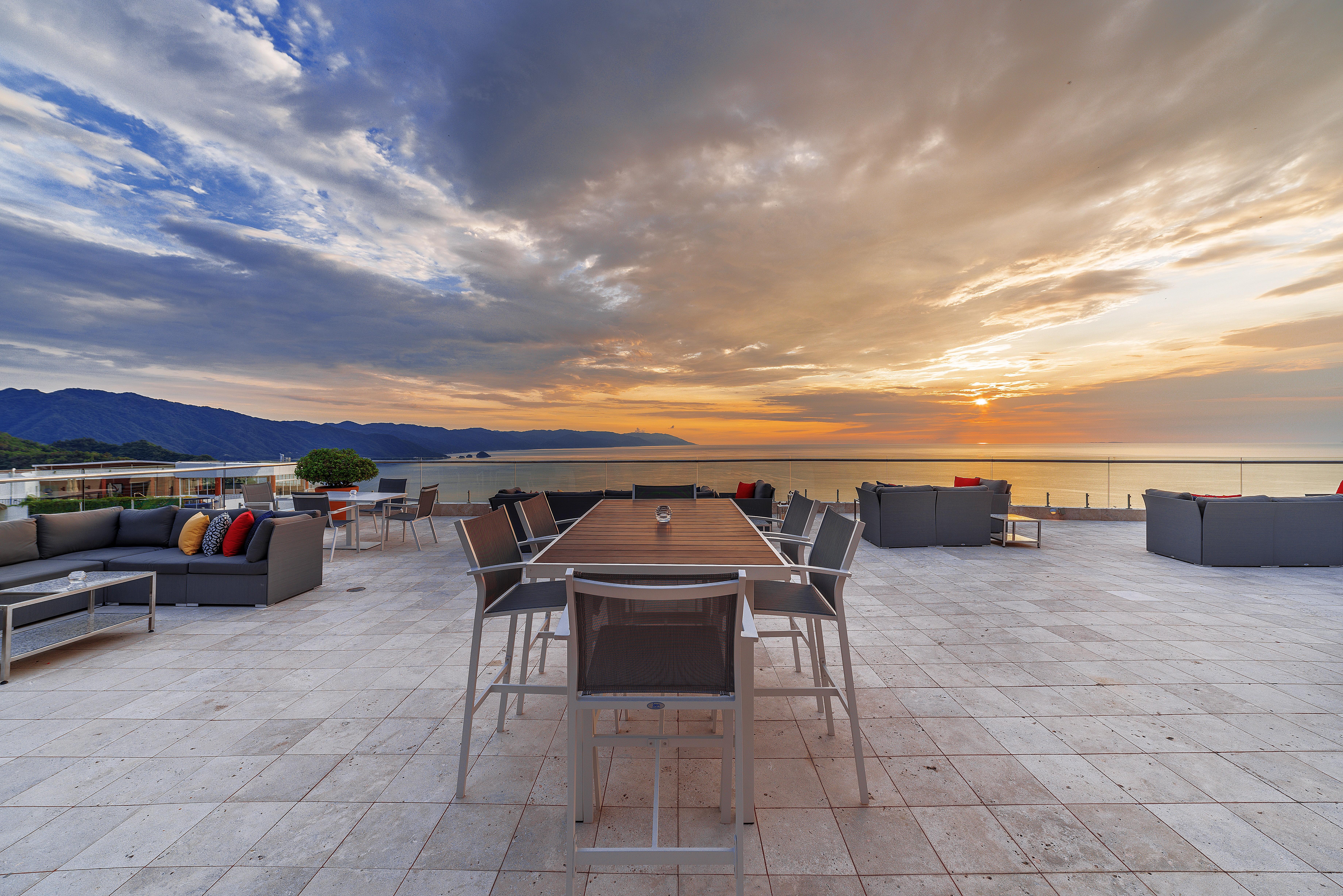 Grand Miramar All Luxury Suites & Residences (Adults Only) Puerto Vallarta Exterior foto